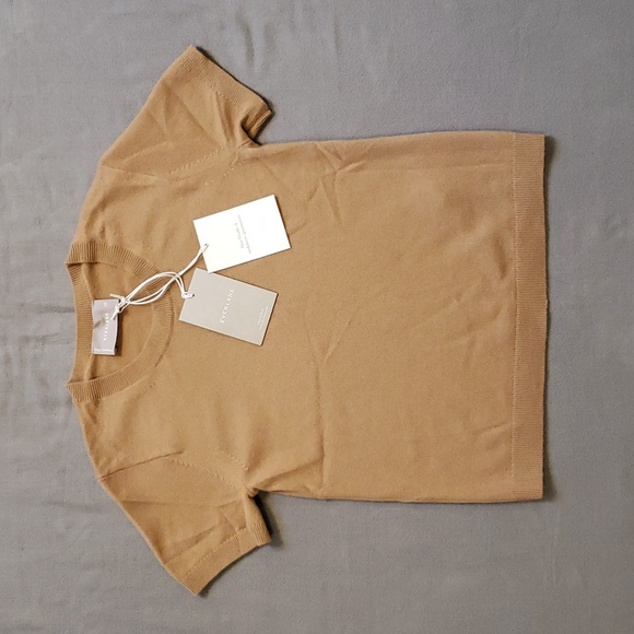 Everlane Sweaters - Everlane Cashmere Crew Sweater NWT Short Sleeve Tan Women's XS